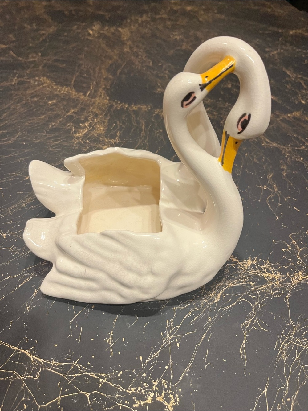 Vintage 1940s ceramic kissing swans pottery7” MCM